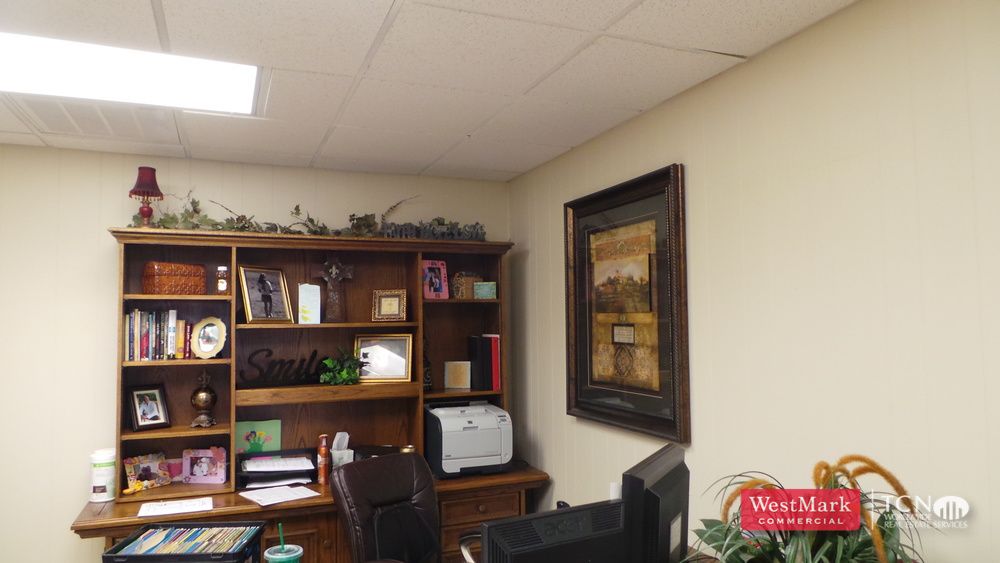 Industrial Investment for Sale : 301 - 313 Paris Ave & 302 Ave P , Lubbock, TX 79401
